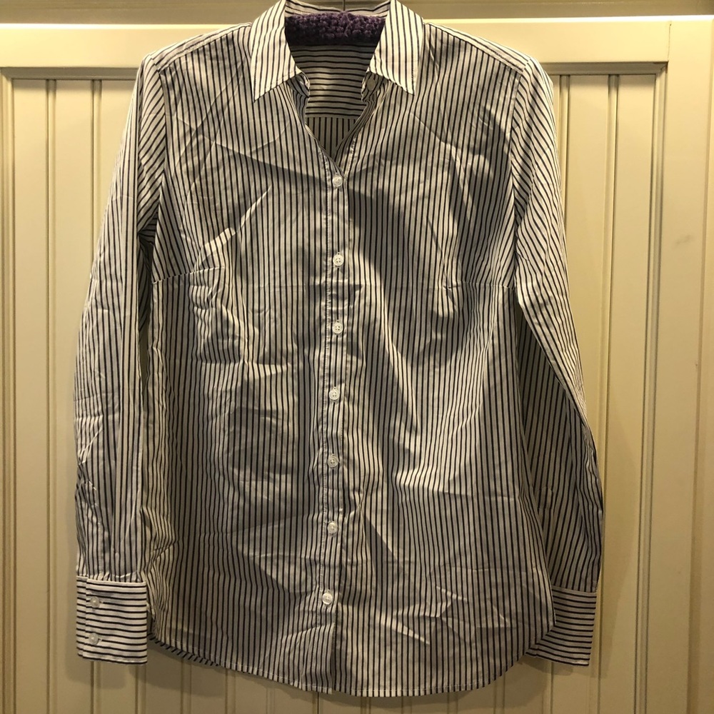 Ann Taylor striped blouse - size 6